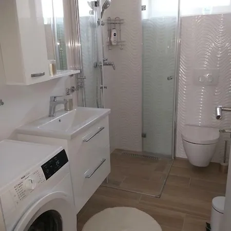 Luka Apartamento Pula